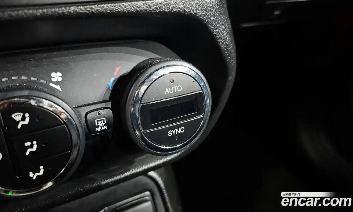 Jeep Renegade 2017 2.4 гидро в Москве № 1838426, фото 16