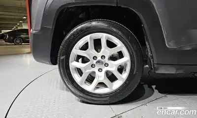 Jeep Renegade 2017 2.4 гидро в Москве № 1838426, миниатюра 5