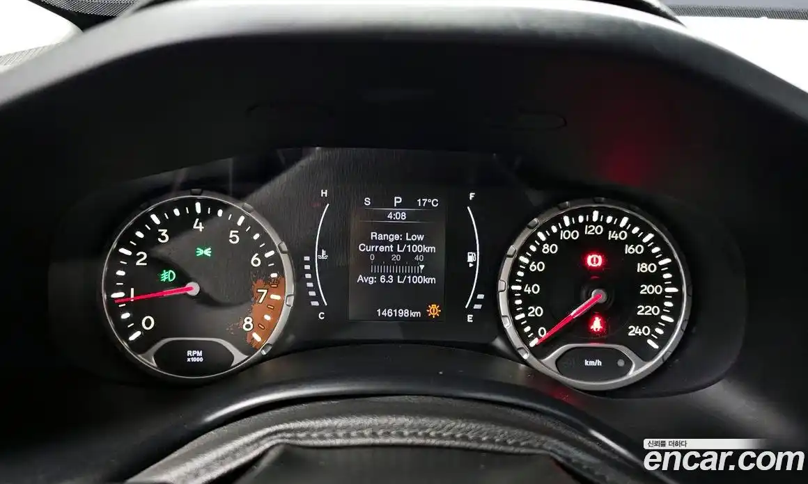 Jeep Renegade 2017 2.4 гидро в Москве № 1838426, фото 8