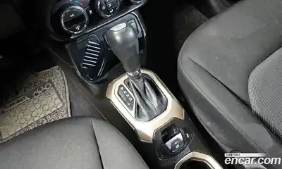 Jeep Renegade 2017 2.4 гидро в Москве № 1838426, миниатюра 9