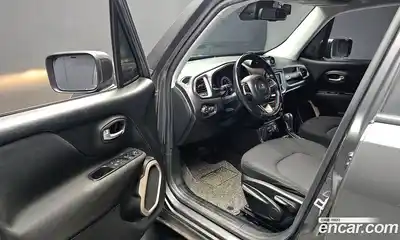 Jeep Renegade 2017 2.4 гидро в Москве № 1838426, миниатюра 10