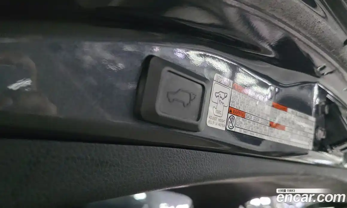Toyota RAV4 2014 2.5 гидро в Москве № 1838565, фото 16