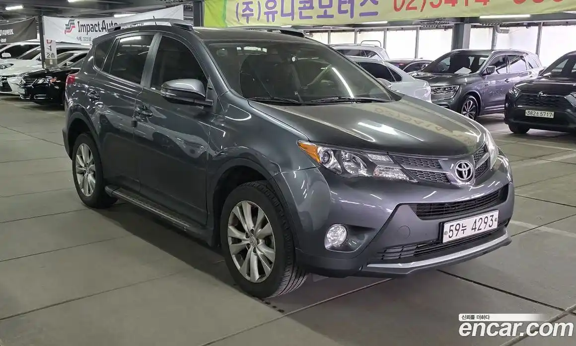 Toyota RAV4 2014 2.5 гидро в Москве № 1838565, фото 3