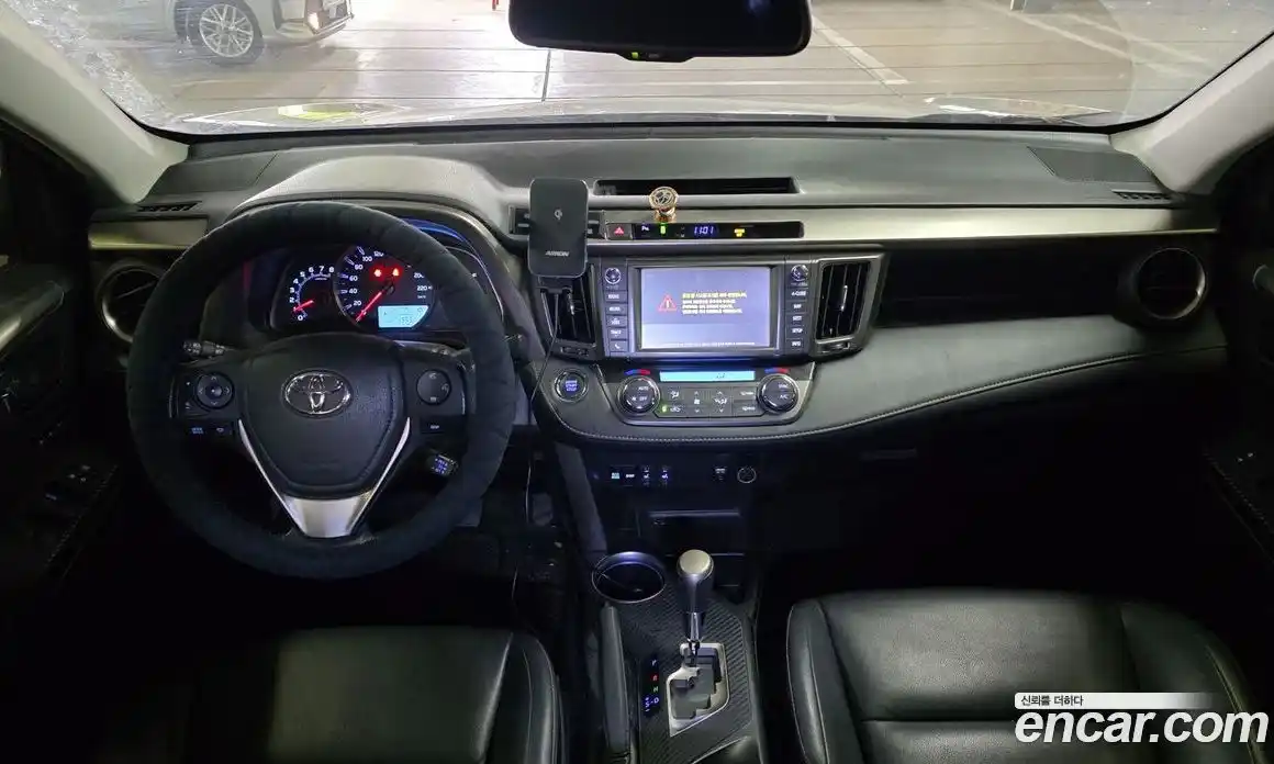 Toyota RAV4 2014 2.5 гидро в Москве № 1838565, фото 7