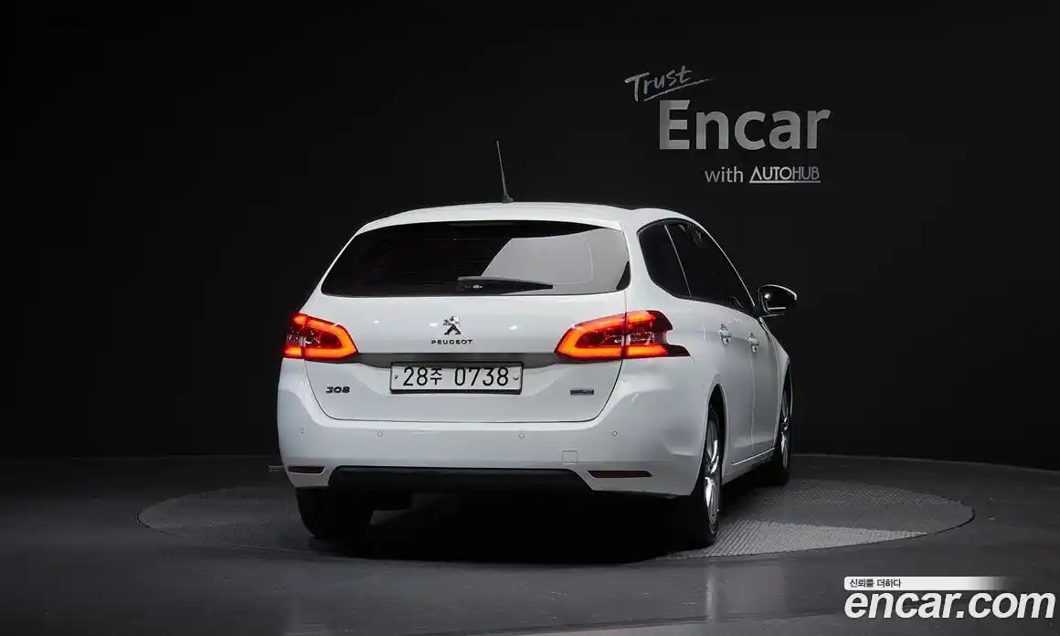 Peugeot 308 2015 1.6 гидро в Москве, фото 4
