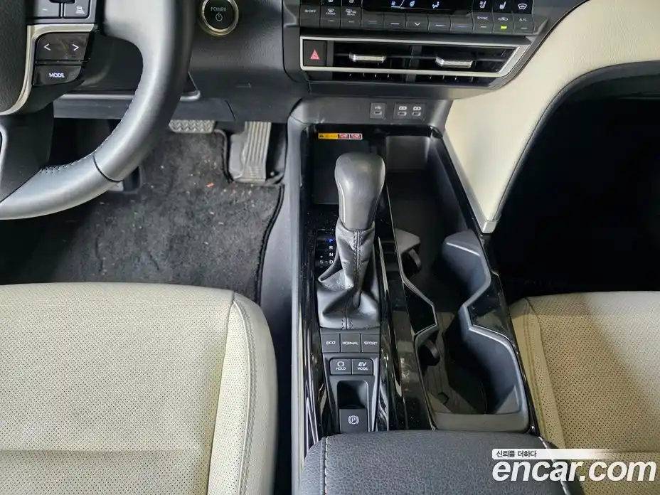 Toyota Camry 2024 2.5 вариатор в Москве № 215586, фото 9