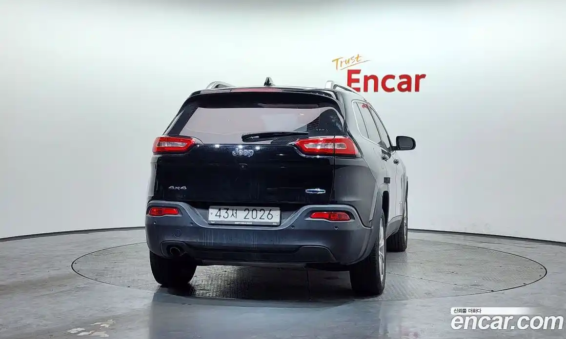Jeep Cherokee 2017 2.4 гидро в Москве № 232644, фото 4