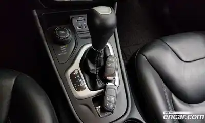 Jeep Cherokee 2017 2.4 гидро в Москве № 232644, миниатюра 9