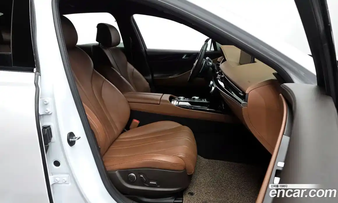 Genesis G80 2023 2.5 гидро в Москве № 1245476, фото 18