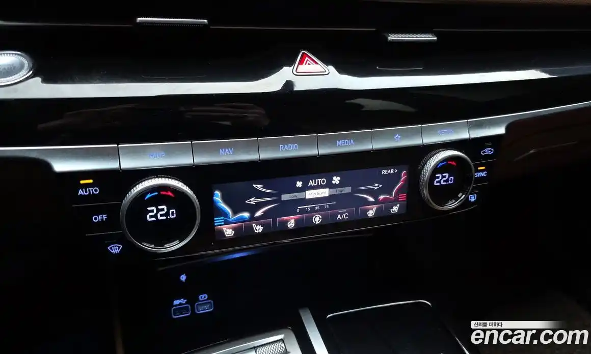 Genesis G80 2023 2.5 гидро в Москве № 1245476, фото 22