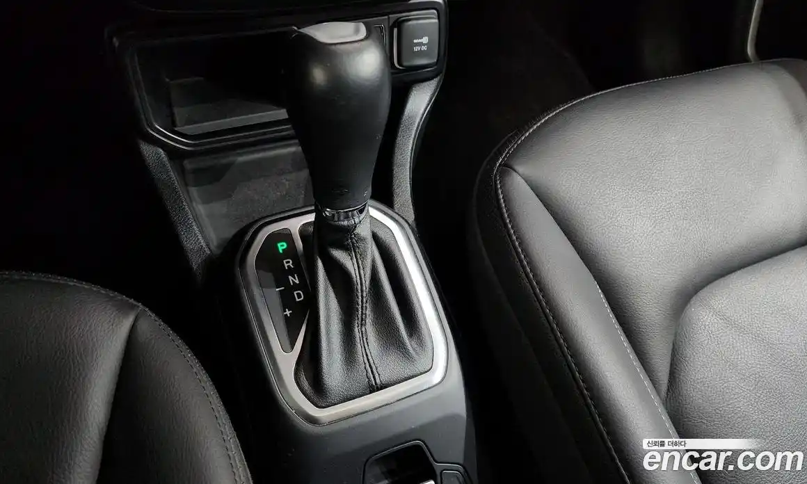 Jeep Renegade 2018 2.4 гидро в Москве № 1251646, фото 12