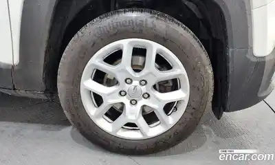 Jeep Renegade 2018 2.4 гидро в Москве № 1251646, миниатюра 7