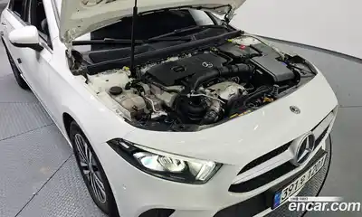 Mercedes-Benz A-Class 2021 2.0 гидро в Москве № 1279584, миниатюра 6