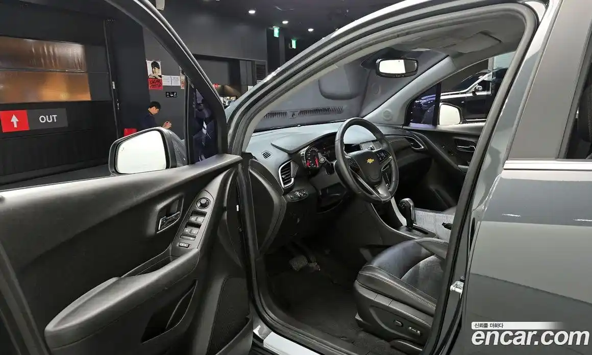 Chevrolet Trax 2017 1.4 гидро в Москве № 1320108, фото 13