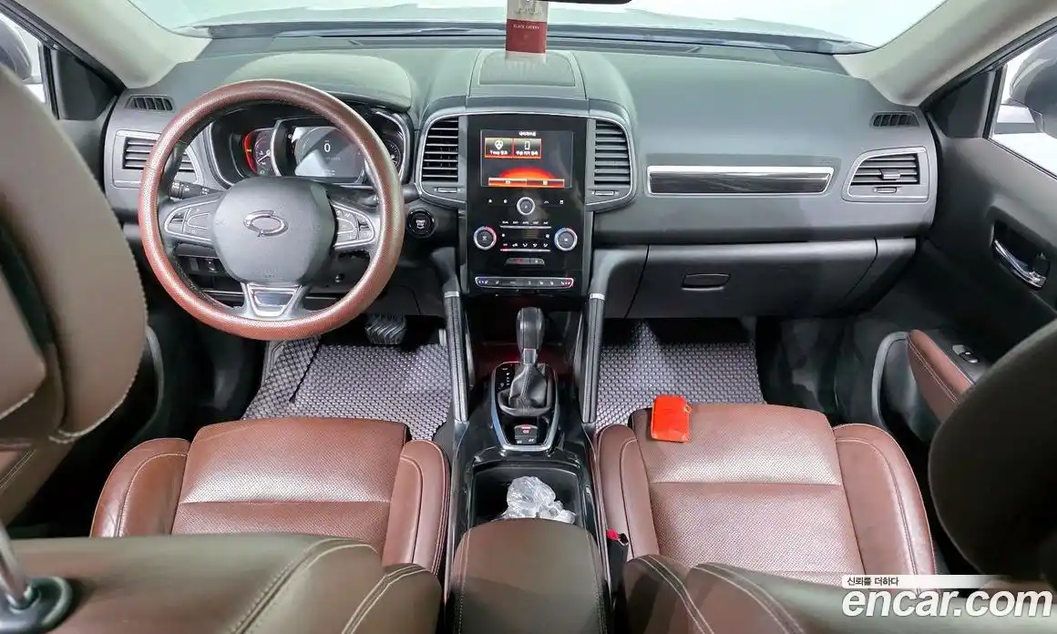Renault QM6 2017 2.0 гидро в Москве № 1321377, фото 10