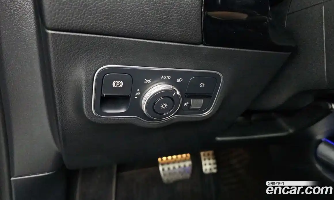 Mercedes-Benz GLA-Class 2020 2.0 гидро в Москве № 1321920, фото 24