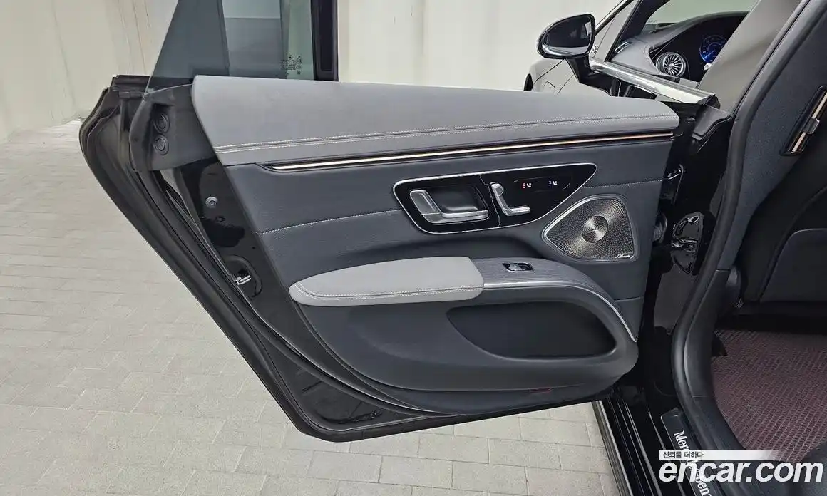 Mercedes-Benz EQS 2022 0.3 гидро в Москве № 1322038, фото 15