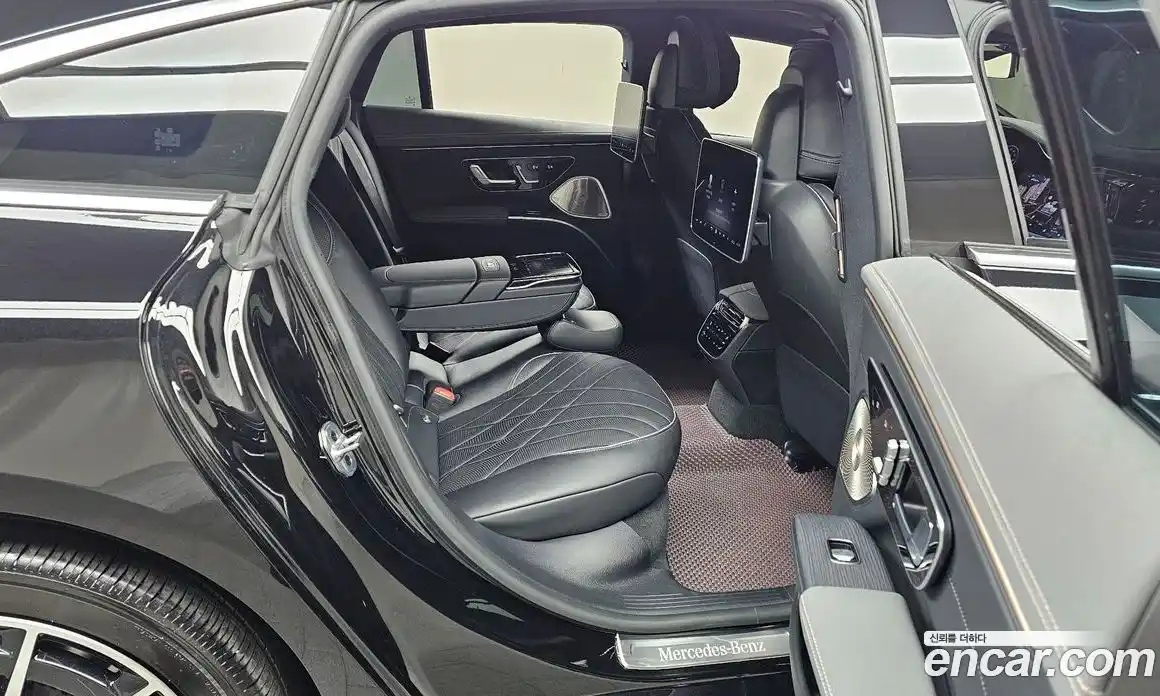 Mercedes-Benz EQS 2022 0.3 гидро в Москве № 1322038, фото 18
