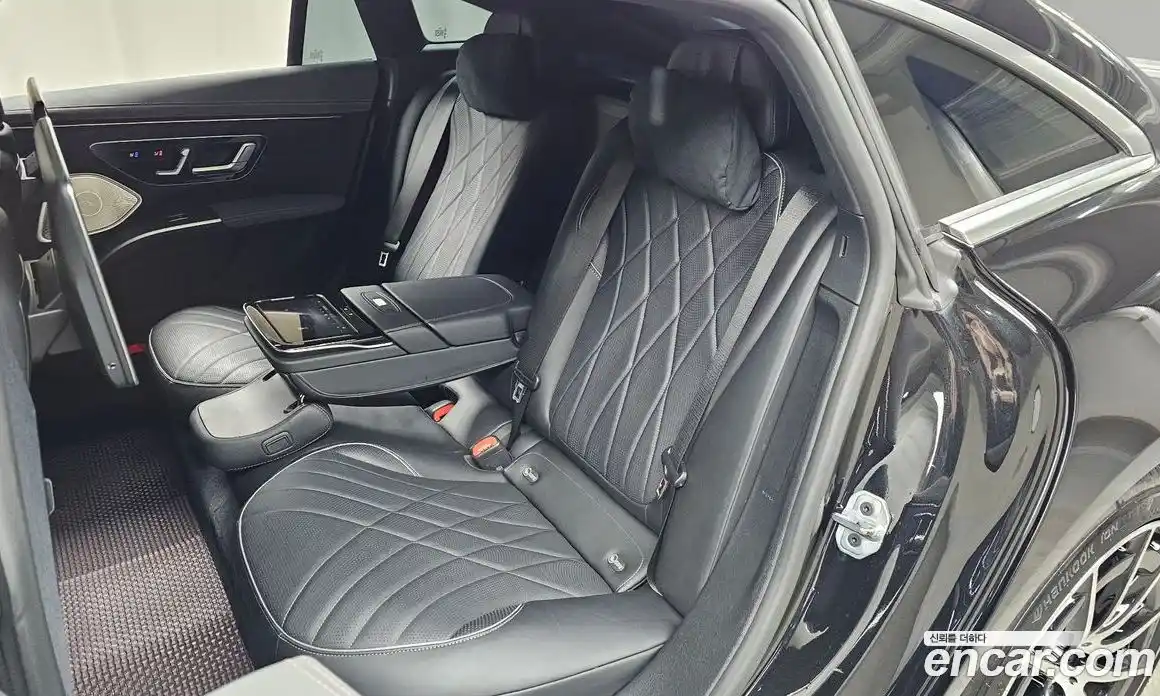 Mercedes-Benz EQS 2022 0.3 гидро в Москве № 1322038, фото 32
