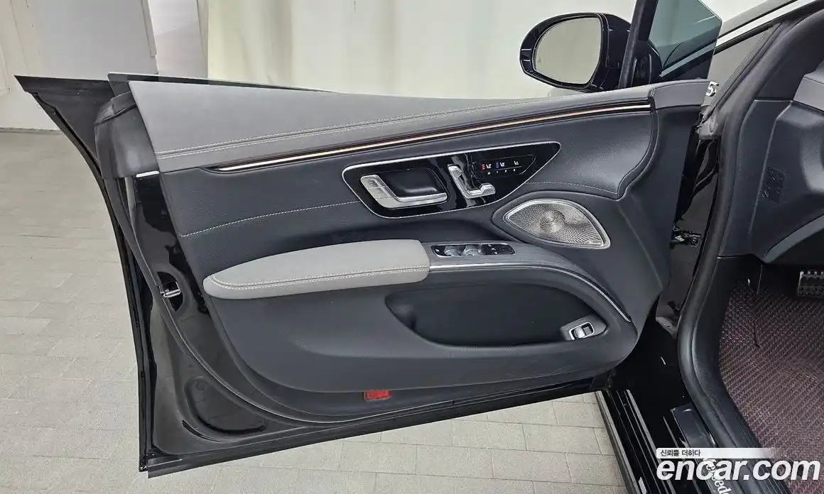 Mercedes-Benz EQS 2022 0.3 гидро в Москве № 1322038, фото 34