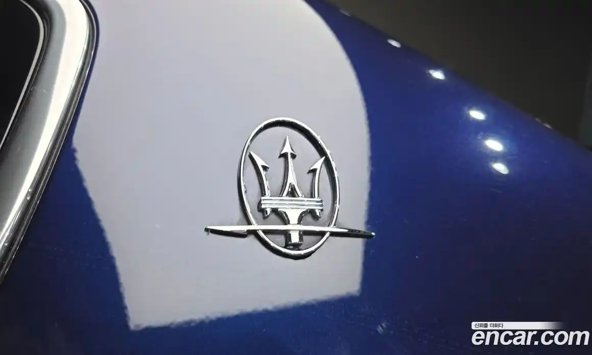 Maserati Ghibli 2017 3.0 гидро, фото 16