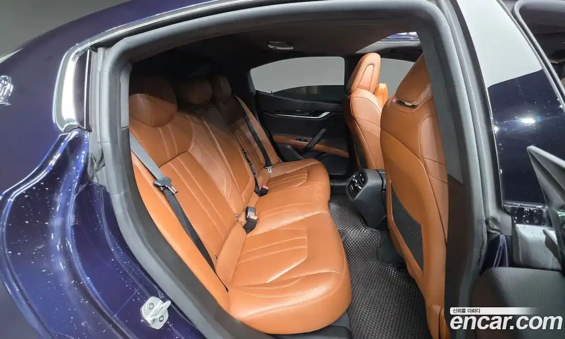 Maserati Ghibli 2017 3.0 гидро, фото 24