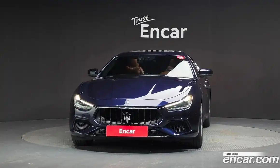 Maserati Ghibli 2017 3.0 гидро, фото 3