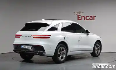 Genesis GV70, 2024