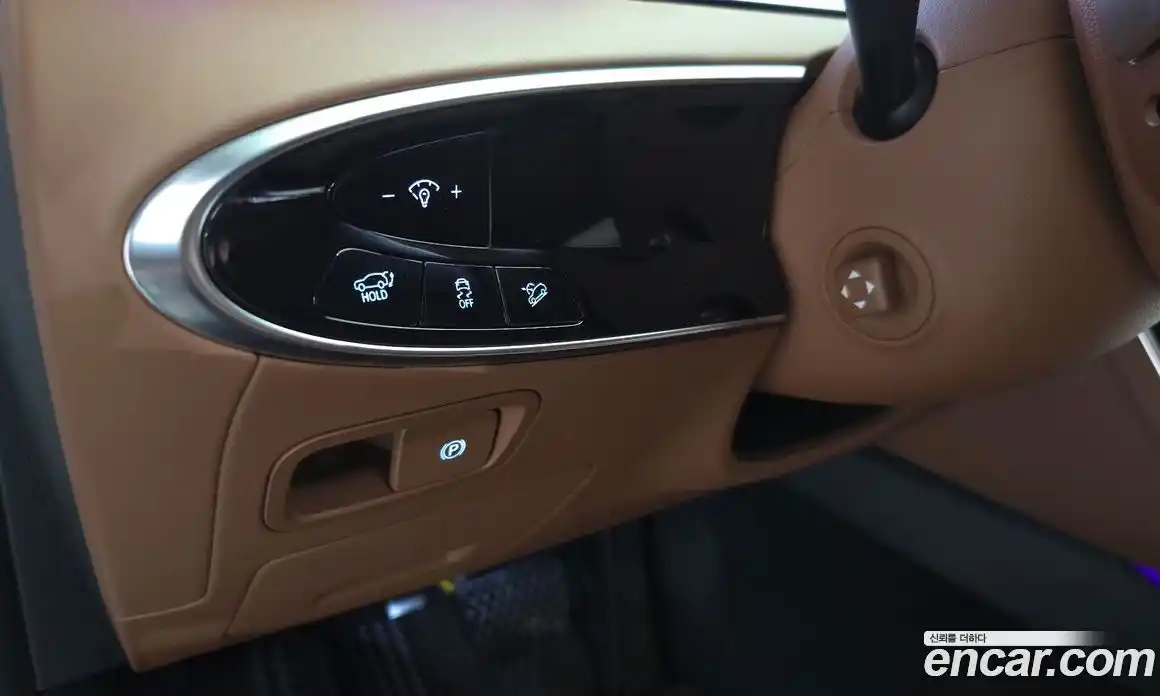 Genesis GV70 2024 2.5 гидро в Москве № 1343334, фото 26