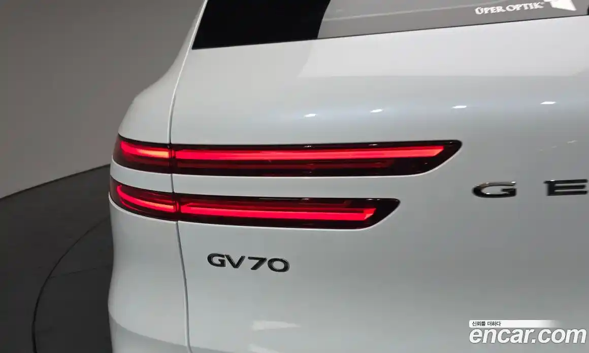 Genesis GV70 2024 2.5 гидро в Москве № 1343334, фото 8