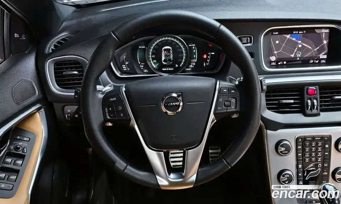 Volvo V40 2018 2.0 гидро в Москве № 1348831, фото 22