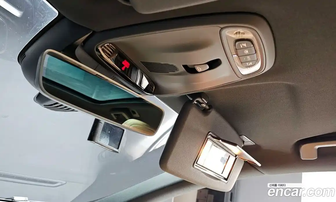 Volvo V40 2018 2.0 гидро в Москве № 1348831, фото 27