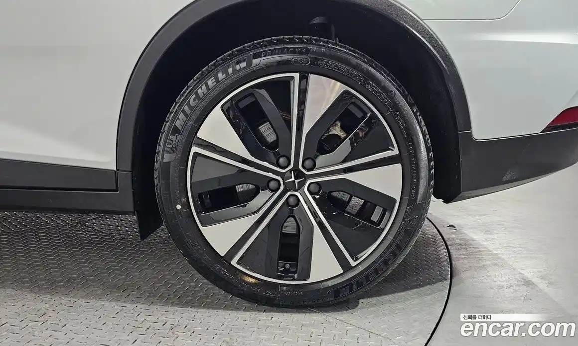 Polestar Polestar 2 2023 0.2 гидро, фото 7