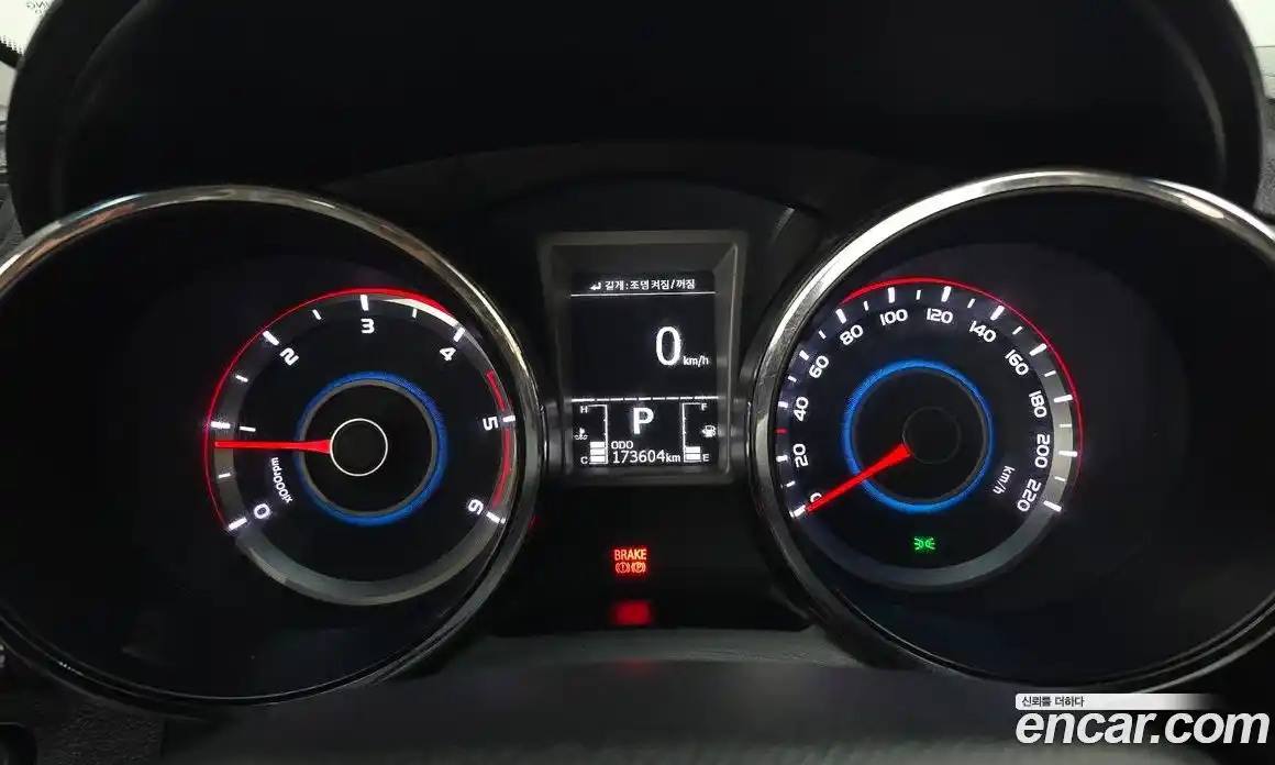 SsangYong TIBOLI 2015 1.6 гидро в Москве № 1400616, фото 11