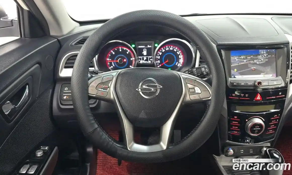 SsangYong TIBOLI 2015 1.6 гидро в Москве № 1400616, фото 19