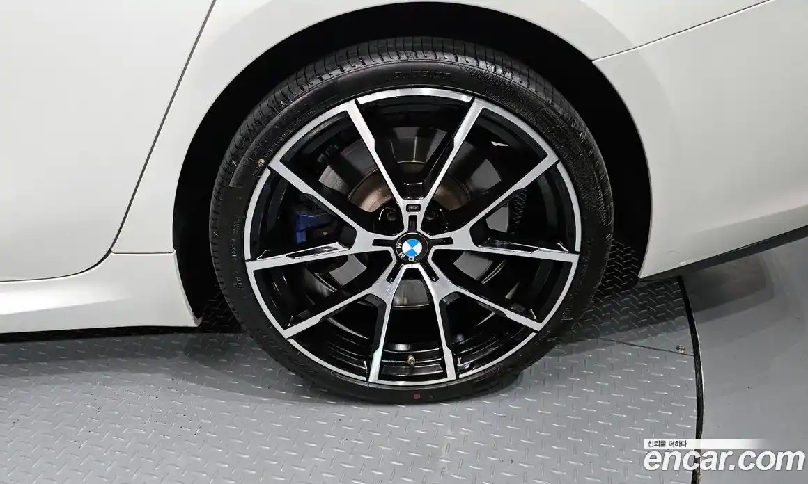 BMW 8-Series 2020 3.0 гидро в Москве № 1401811, фото 7