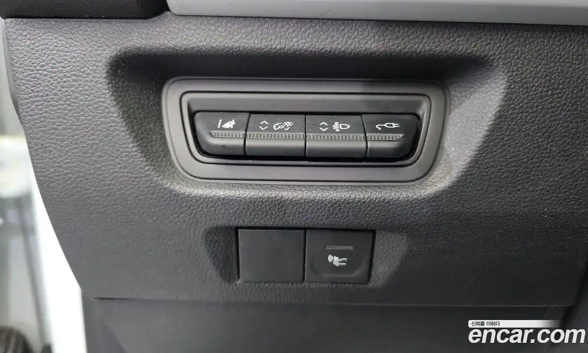 Renault Zoe 2021 0.2 гидро в Москве № 1402256, фото 20