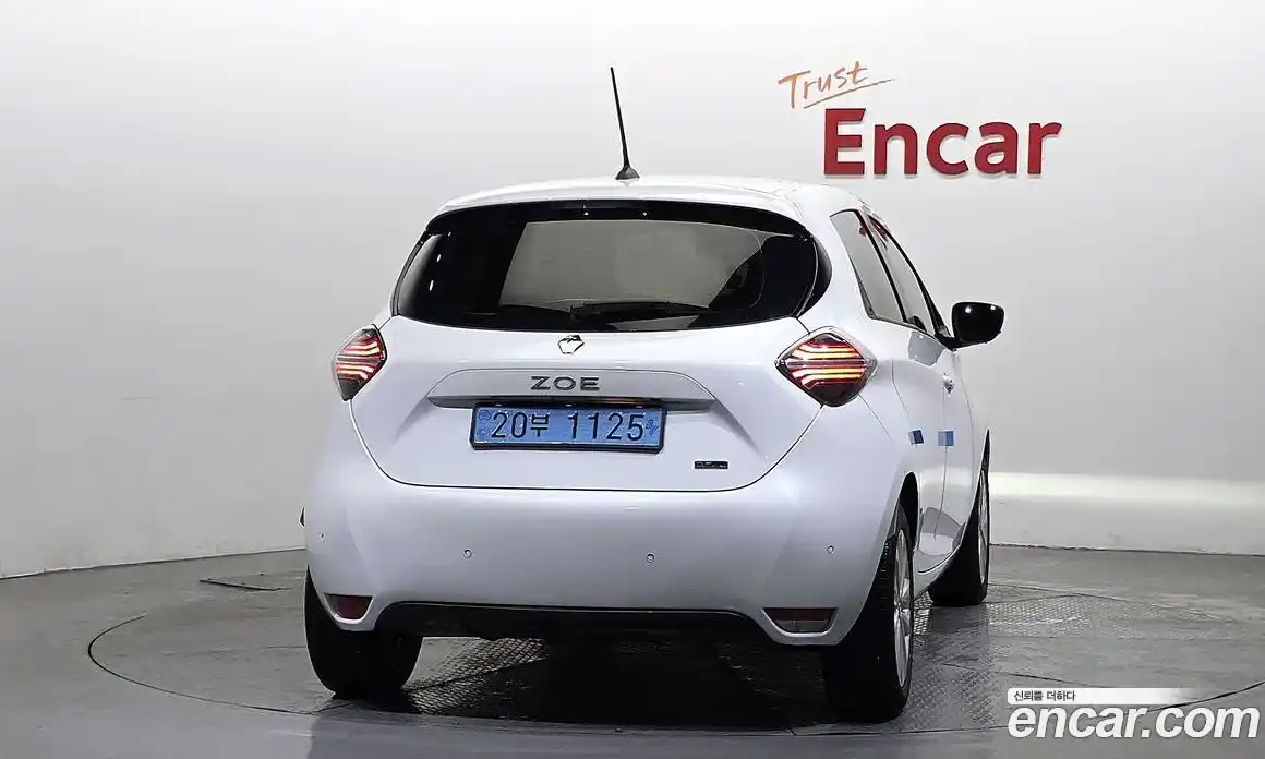 Renault Zoe 2021 0.2 гидро в Москве № 1402256, фото 4