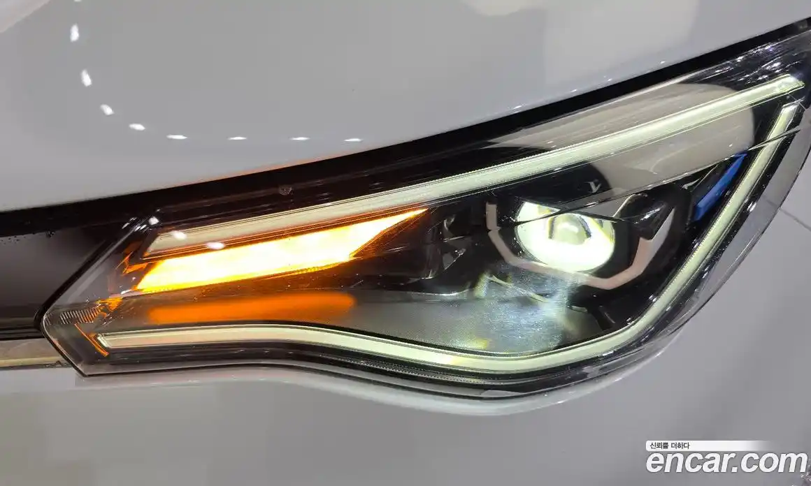 Renault Zoe 2021 0.2 гидро в Москве № 1402256, фото 8