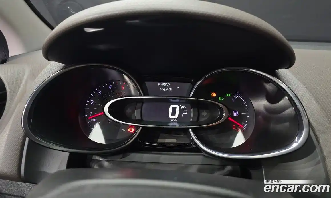 Renault Cilo 2019 1.5 гидро в Москве № 1402520, фото 11