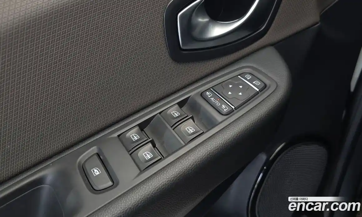 Renault Cilo 2019 1.5 гидро в Москве № 1402520, фото 23