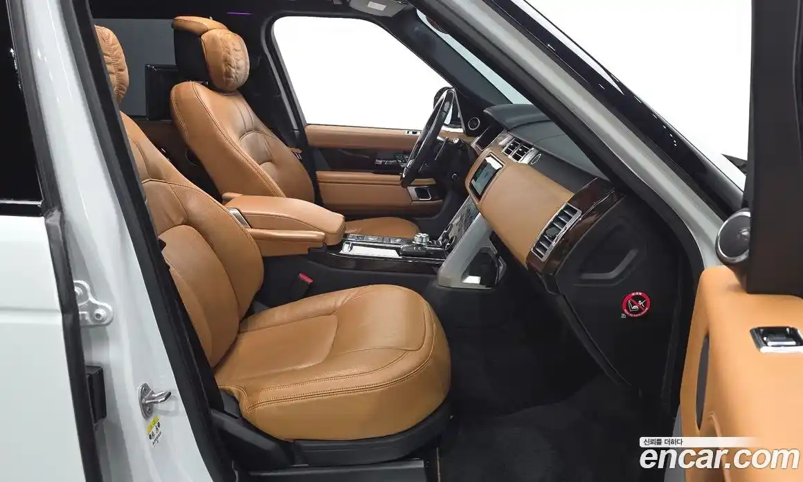 Land Rover Range-Rover 2019 5.0 гидро в Москве № 1405114, фото 13