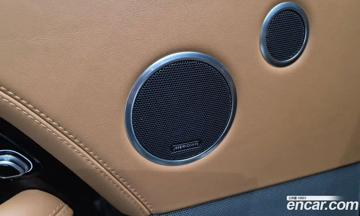 Land Rover Range-Rover 2019 5.0 гидро в Москве № 1405114, фото 34