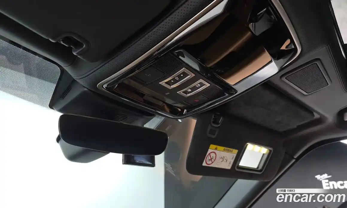 Land Rover Range-Rover 2019 5.0 гидро в Москве № 1405114, фото 36