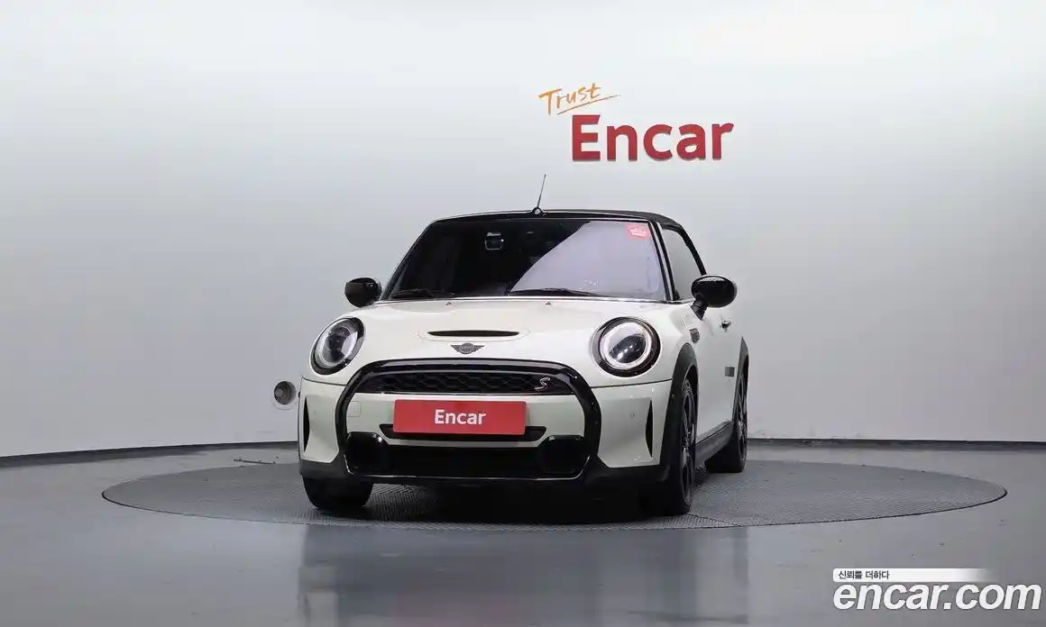Mini Cooper Convertible 2022 2.0 гидро в Москве № 1405230, фото 3