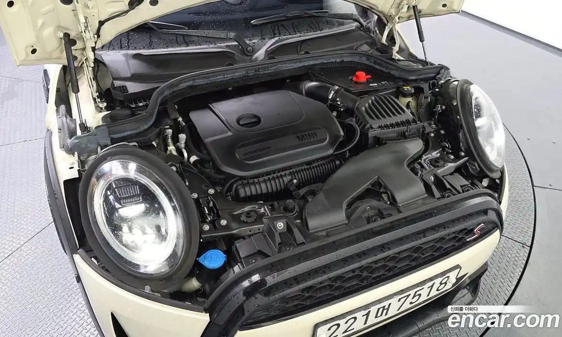 Mini Cooper Convertible 2022 2.0 гидро в Москве № 1405230, фото 6