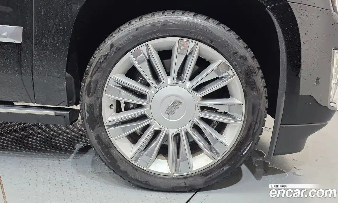 Cadillac Escalade 2017 6.2 гидро в Москве № 1406564, фото 5