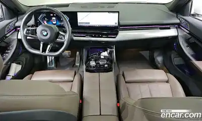 BMW 5-Series 2023 2.0 гидро в Москве № 1416790, миниатюра 10
