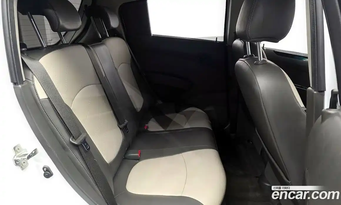 Chevrolet Spark 2015 1.0 гидро в Москве № 1420386, фото 17