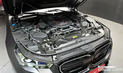 BMW M5 2025 4.4 гидро в Москве № 1421511, миниатюра 6